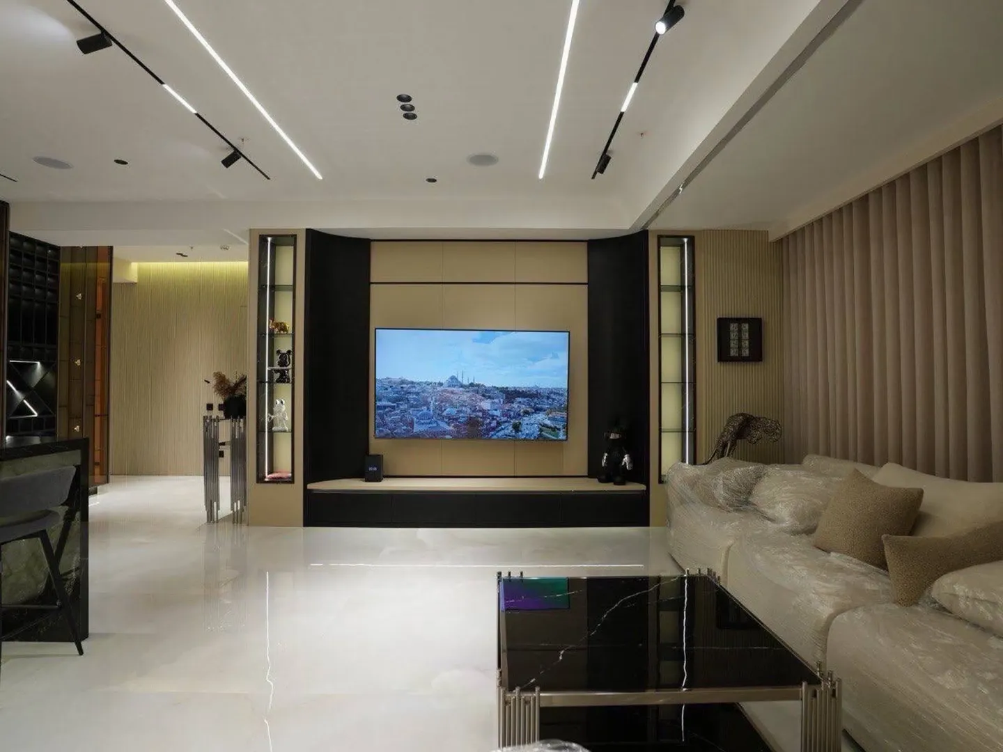 Сотувда 3 хонали квартира, 125 м²