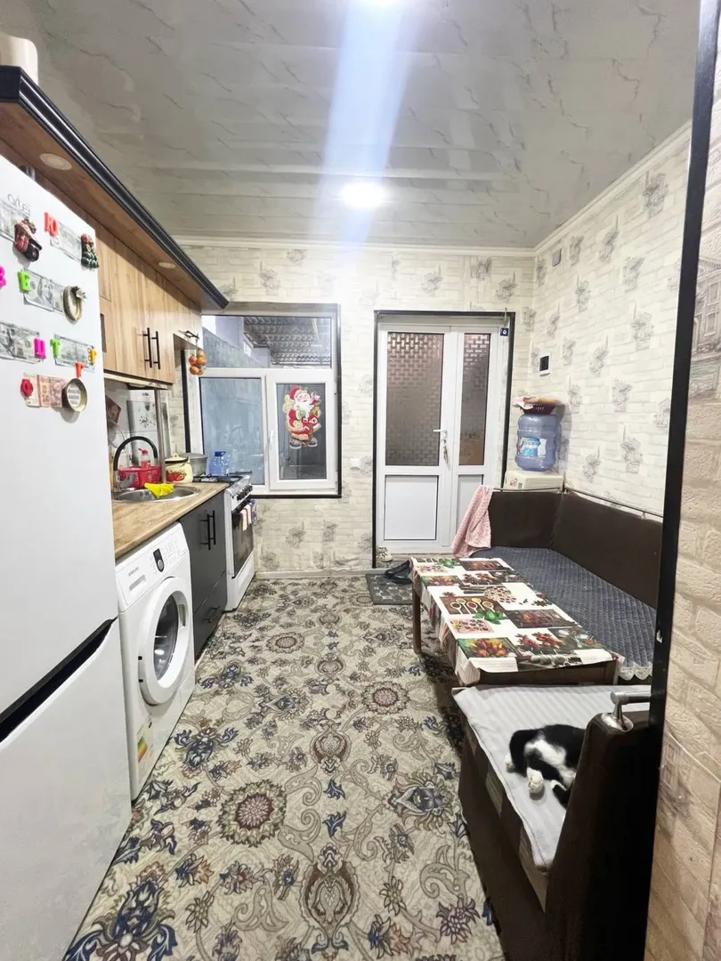В продаже дом, 100 м², 1 этаж, 1 сот.
