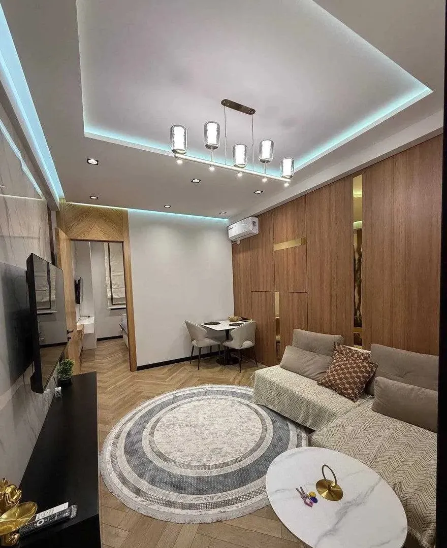 В продаже 5-комн. квартира, 105 м²