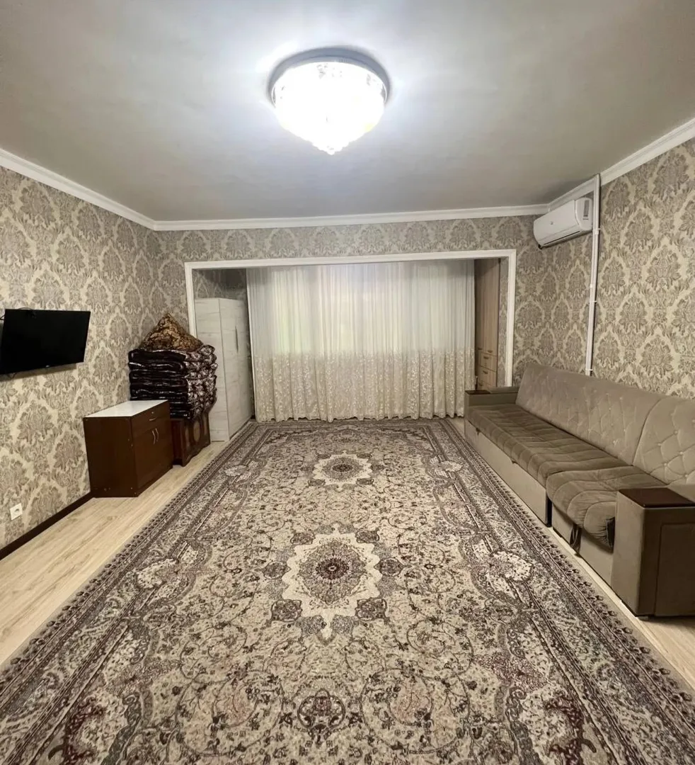 Сотувда 4 хонали квартира, 80 м²