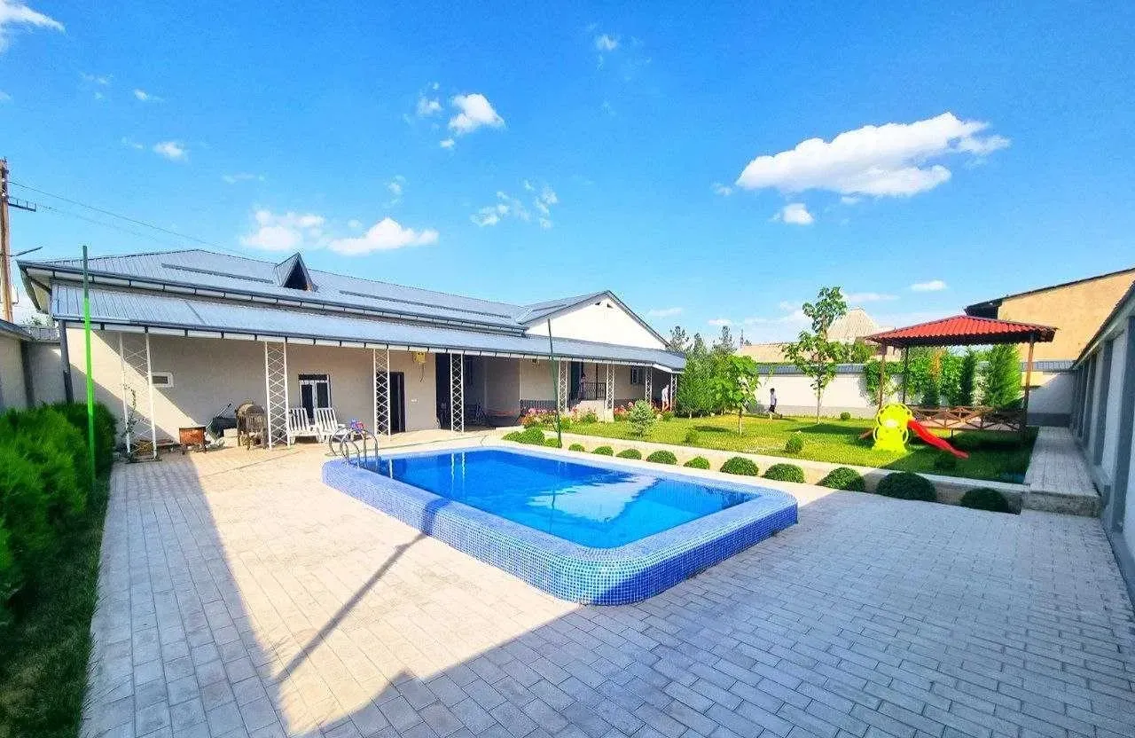 Сотувда уй, 600 м², 1 қаватли, 6 сот.