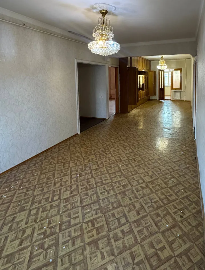 В продаже 4-комн. квартира, 111 м²