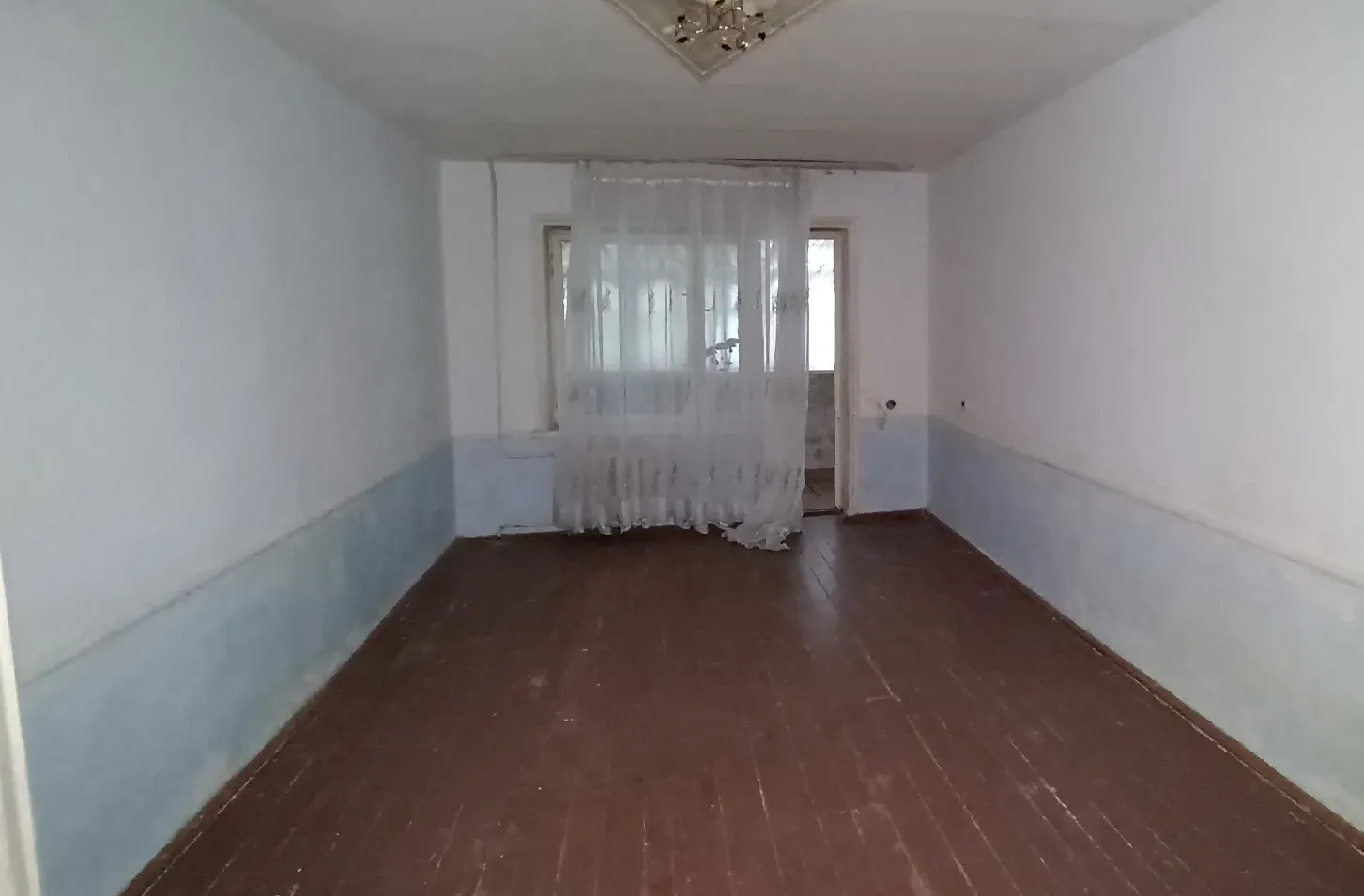 Сотувда 3 хонали квартира, 80 м²