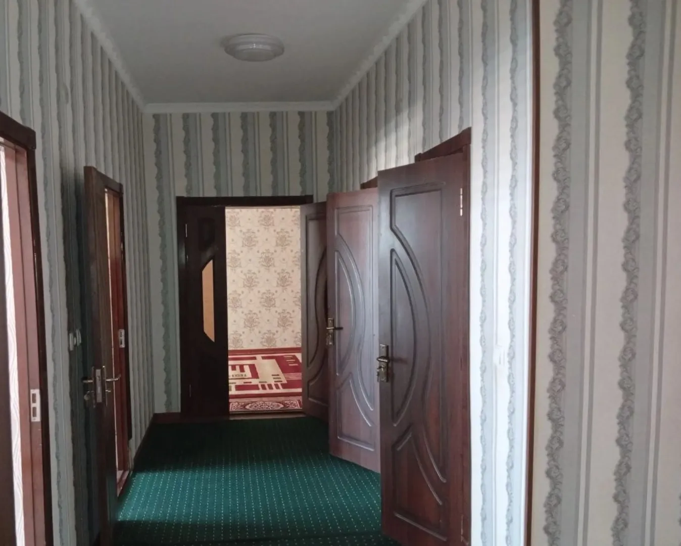 Сотувда 3 хонали квартира, 92 м²