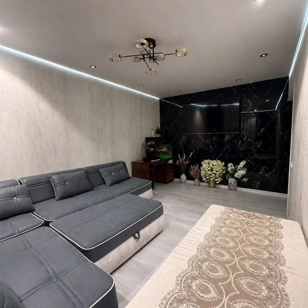 Сотувда 3 хонали квартира, 73 м²