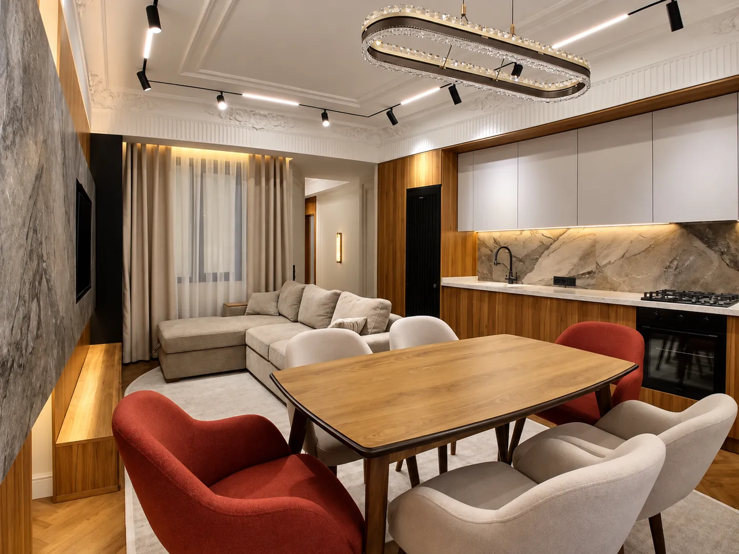 В продаже 2-комн. квартира, 61 м²