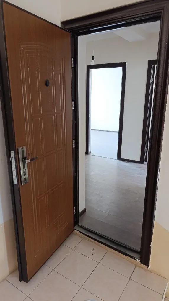 Сотувда 2 хонали квартира, 44 м²