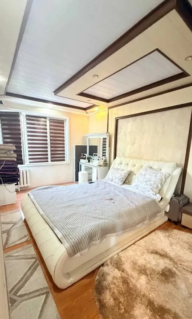 Сотувда 4 хонали квартира, 80 м²