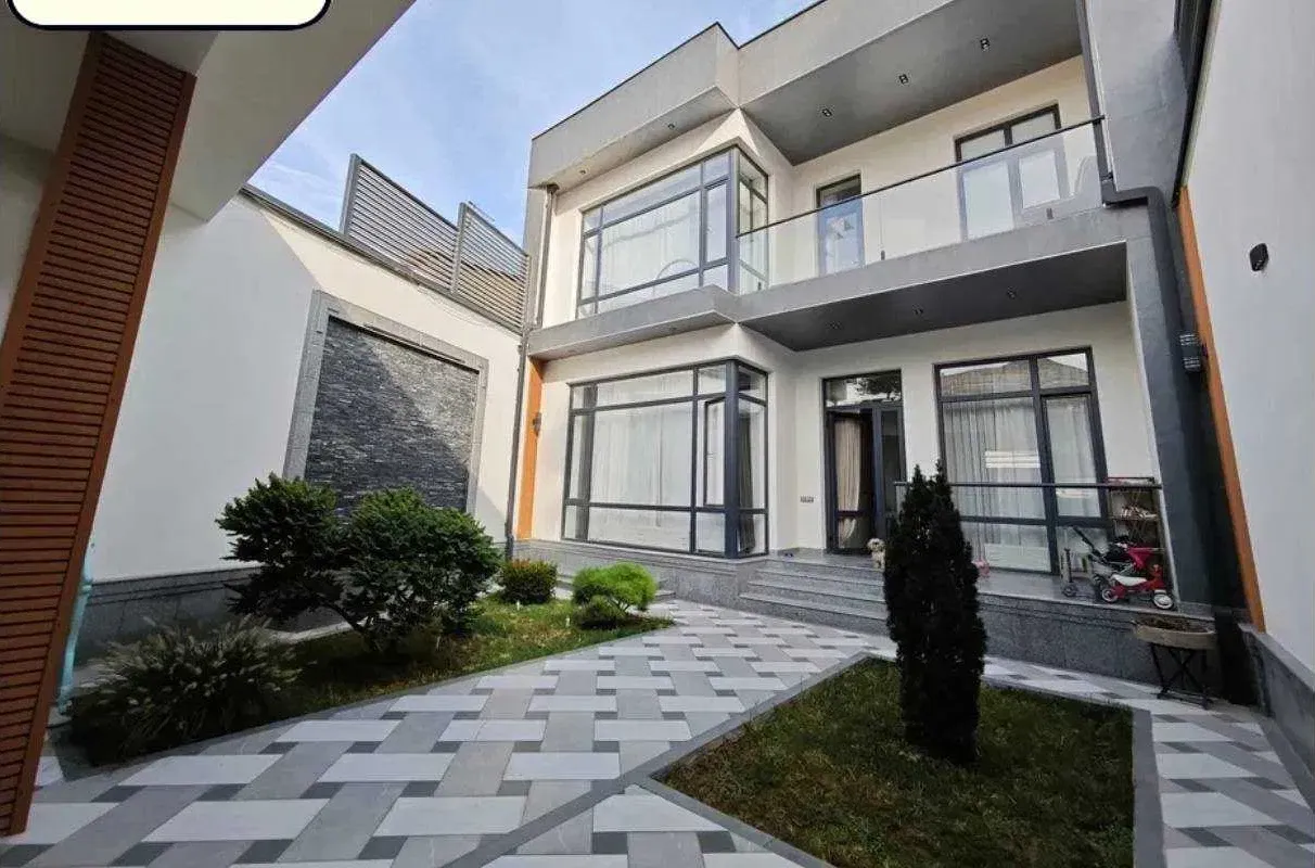 Сотувда уй, 640 м², 2 қаватли, 5 сот.