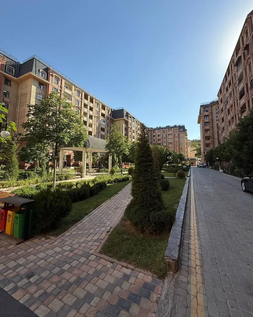 В продаже 5-комн. квартира, 154 м²