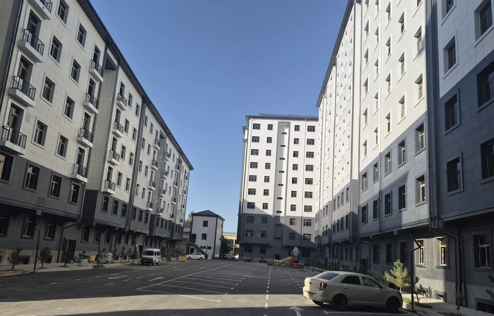 Сотувда 3 хонали квартира, 88 м²