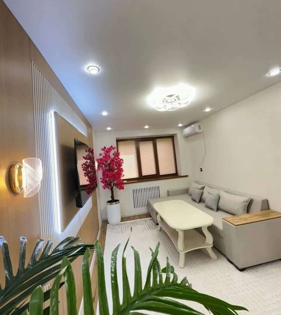 Сотувда 1 хонали квартира, 28 м²
