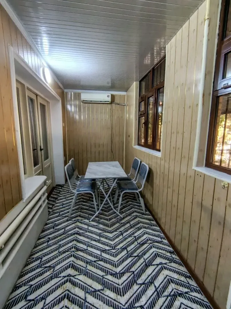 Сотувда 2 хонали квартира, 60 м²
