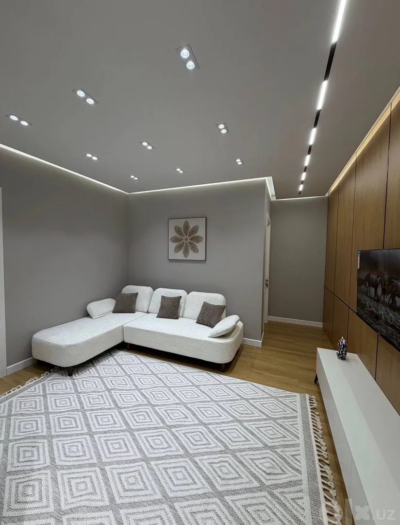 Сотувда 3 хонали квартира, 63 м²