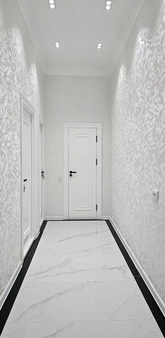 Сотувда 1 хонали квартира, 42 м²