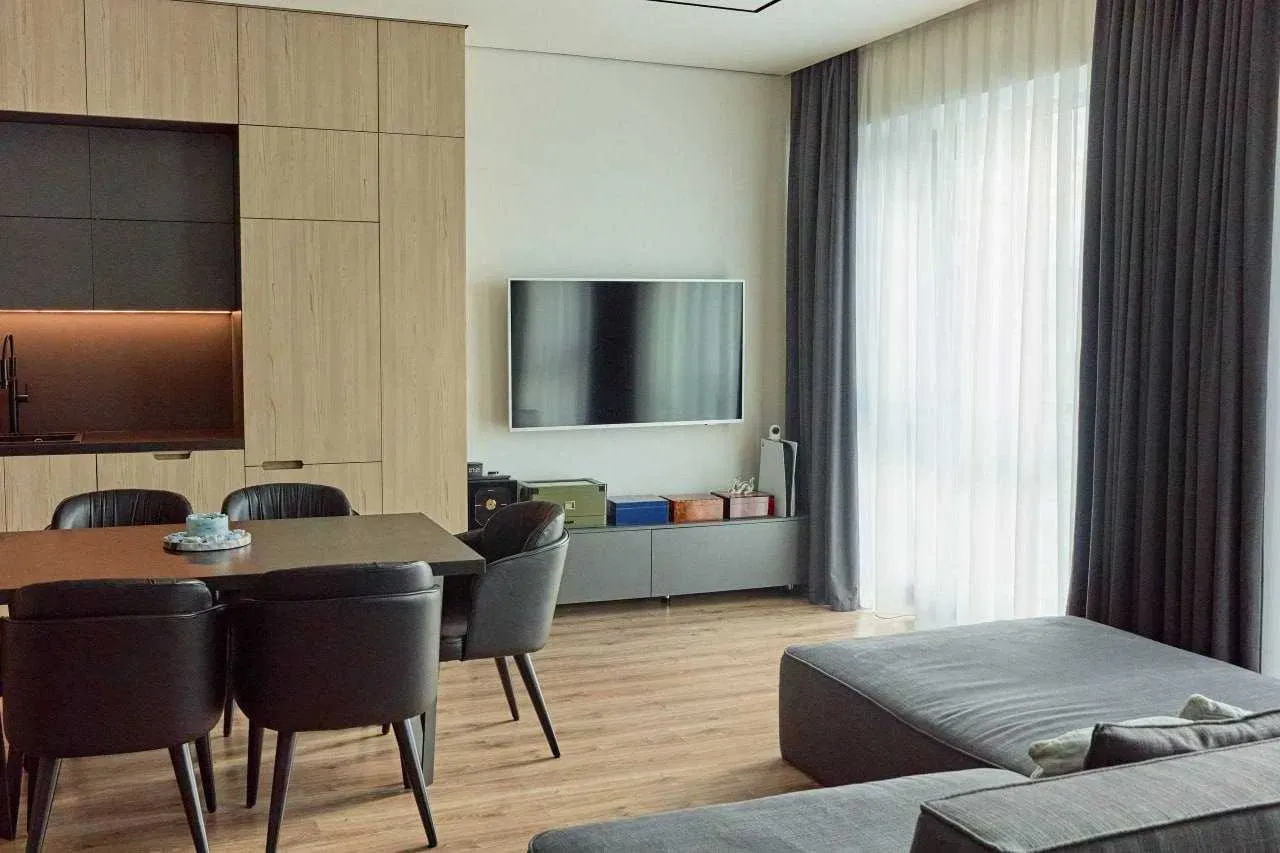 Сотувда 3 хонали квартира, 80 м²