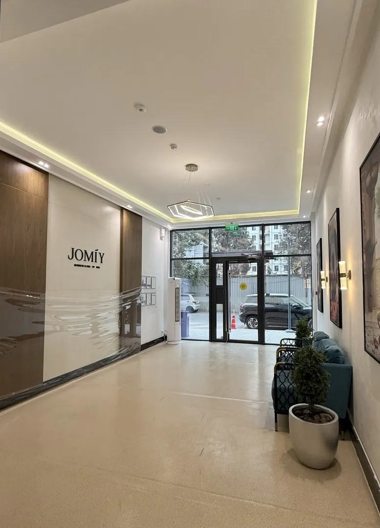 Сотувда 2 хонали квартира, 66 м²